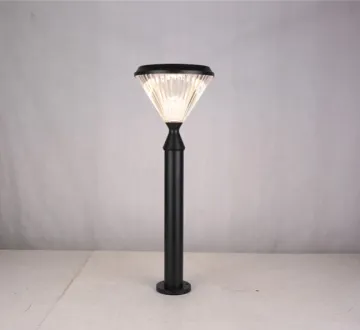 Easy to install solar garden light
