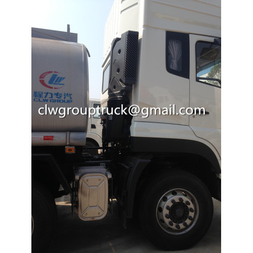 Camión cisterna de transporte de combustible de Dongfeng 180-210HP 12000Lite