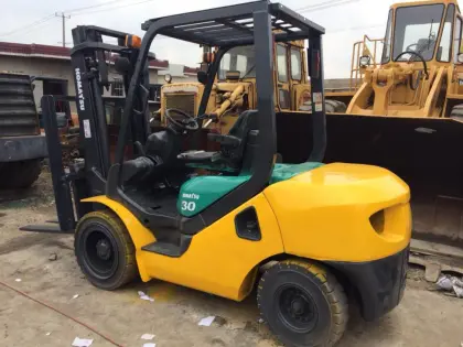 Komatsu FD30 Used Forklift