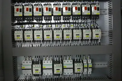 Omron Temperature Control Box Board