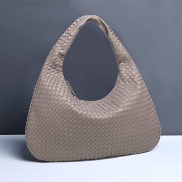 Hand-woven Leather Shoulder Handbags For Women