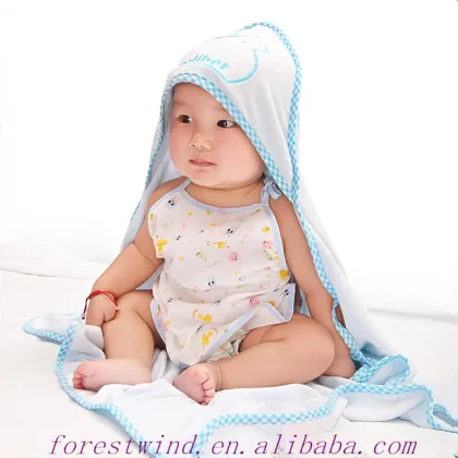 Best price kids cartoon character hooded bath towels for baby gift
