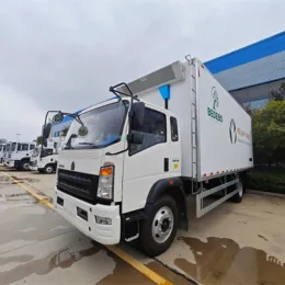 Howo 4x2 Refrigerated Truck for Efficient Cold Transport