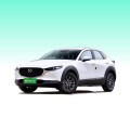 Kleines Elektrofahrzeug Mazda CX-30