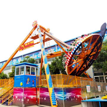 Big Pendulum Hammer Swing Ride at Hot Luna Park