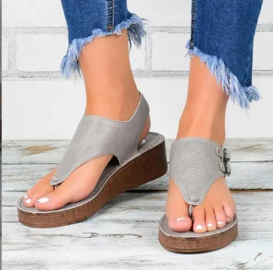 Women's Summer Fish Mouth Wedge Sandals: Trendy Thick Bottom Slippers & Sandals with Belted Buckles
