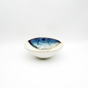 Set di zuppe ceramiche blu e bianca glassa reattiva