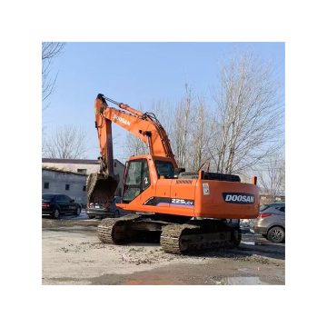 中古ドゥーサン22ton DH225LCV掘削機は良好な状態です