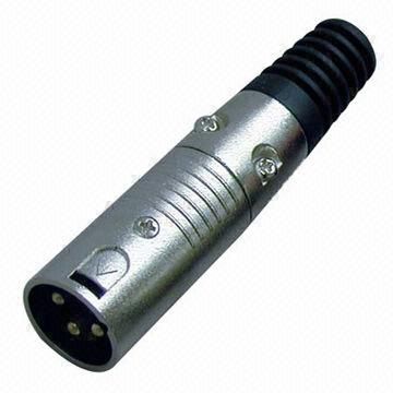 3-pin XLR plug, used for microphone male connector