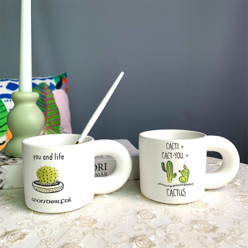 Weißer Keramikkaffeetasse mit Griff - neues Kaktus -Design für Style -Aufkleber für den Heimgebrauch
