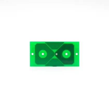 Car mounted flat antenna