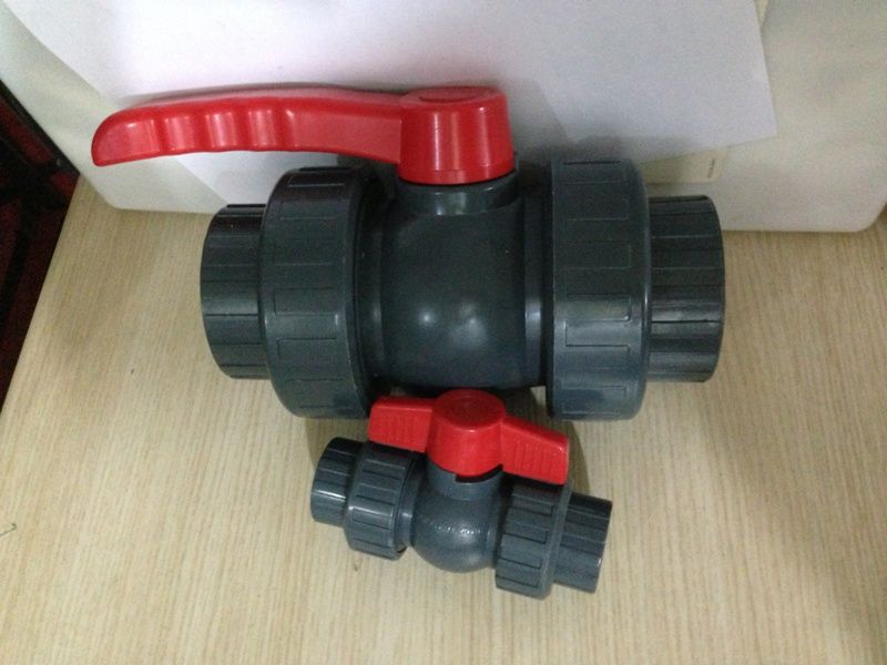 High Precision Plastic Valve Mold