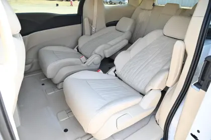 MPV Buick Gl8 family use