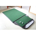 Tapete para golpear golf con bandeja para pelotas