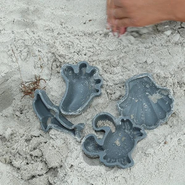 Scrunch Sand Moulds