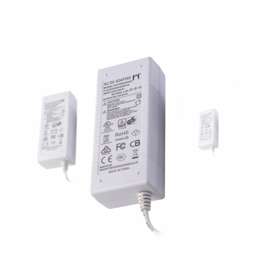 Adaptadores de AC DC White Universal 18V 3A