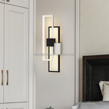 Lampe murale LED moderne avec horloge intégrée