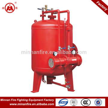 Fixed bladder tank For fire fighting