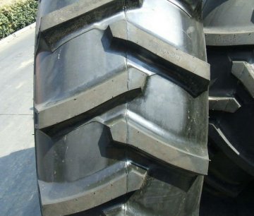 hot sale 18.4-30 tyres for agricultural tractors                        
                                                Quality Choice