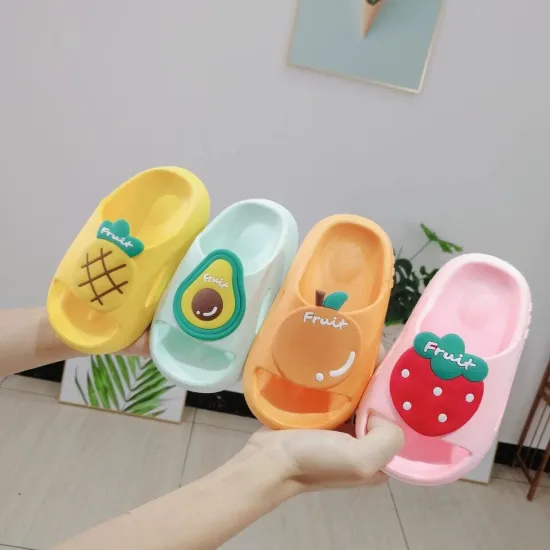 Factory Direct Cartoon Fruit Pineapple Design Non-Slip PVC Slippers for Boys and Girls, Perfect for Bathrooms