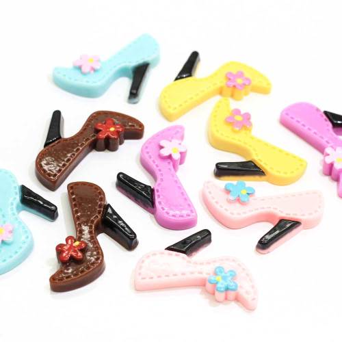 Lovely High-heeled Shoes Shaped Flat Back Resin Cabochon For Handmade craft Decoration Girls Garment Accessories Beads