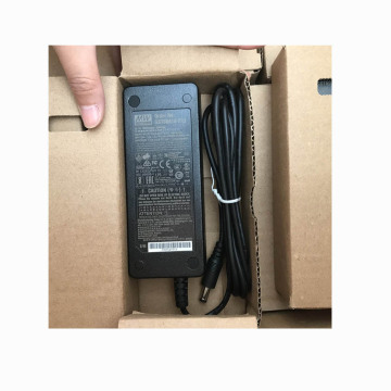 GST60A12-P1J MEAN WELL Industrial Desktop Adapter 110V/220V AC to 12V DC 5A 60W Level VI