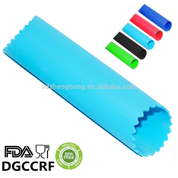 convenient easy to use silicone garlic peeler