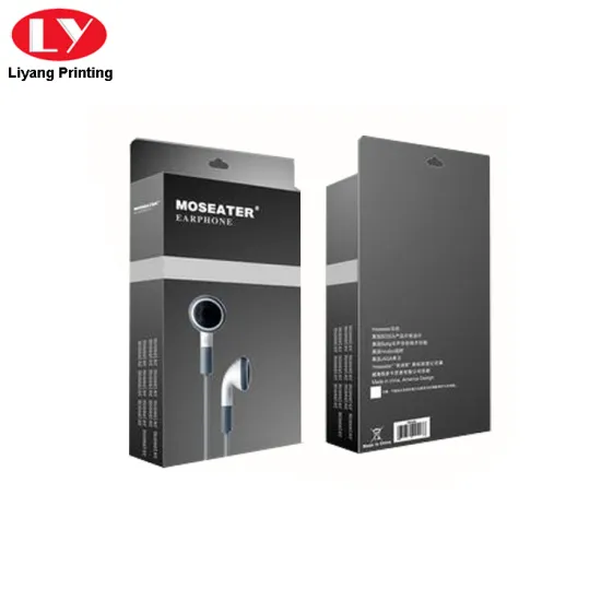 Paper hanging box with die-cut hole for earphone