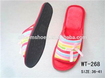 New Designed Promotional Girls Slipper/Coral Fleece Hotel Slipper/Washable Hotel Slipper