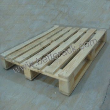 pine wooden pallet