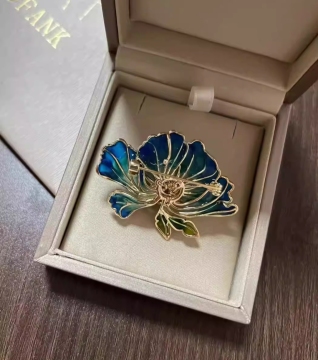 Peony Openwork Enamel Pearl Brooch