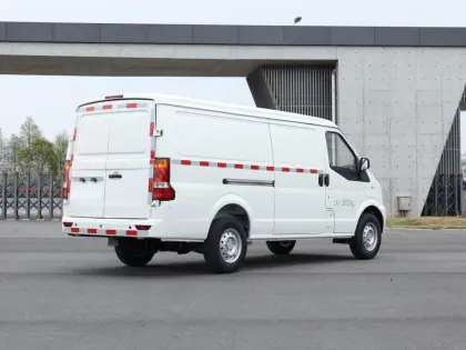 Pure Electric Commercial Van Electric Mini van 2024 Hot Selling Mini Bus