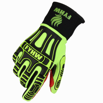 Wear resistant personal protective gloves for outdoor sports