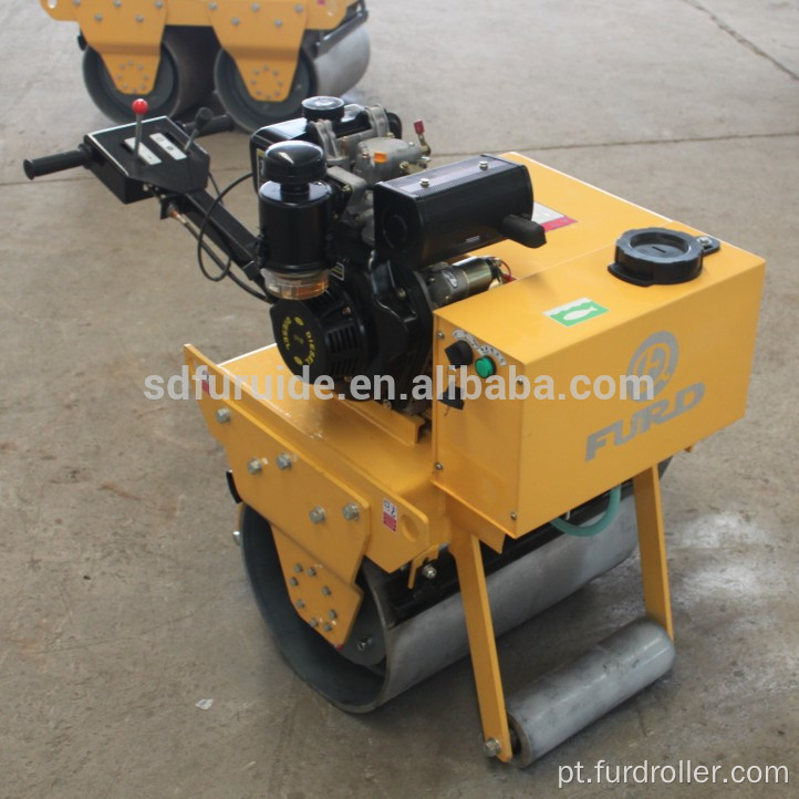 Rolo compactador vibratório pequeno do compactador da mão do motor diesel de FYL-600C