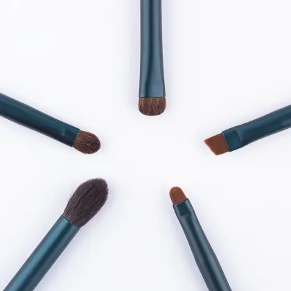 spiral makeup brush silicone glitter makeup brush