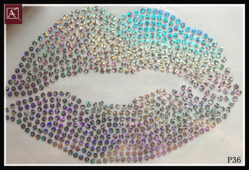 hot sell fancy lip sequin hotfix motif garment design