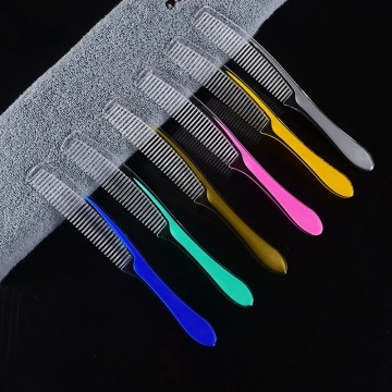 Wholesale Hotel Disposable Combs and Room Supplies Manufacturer