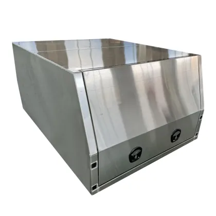 Custom Raw 1300mm aluminum ute canopy for 4X4WD