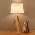 Lampe d&#39;éclairage de sol en bois LEDER