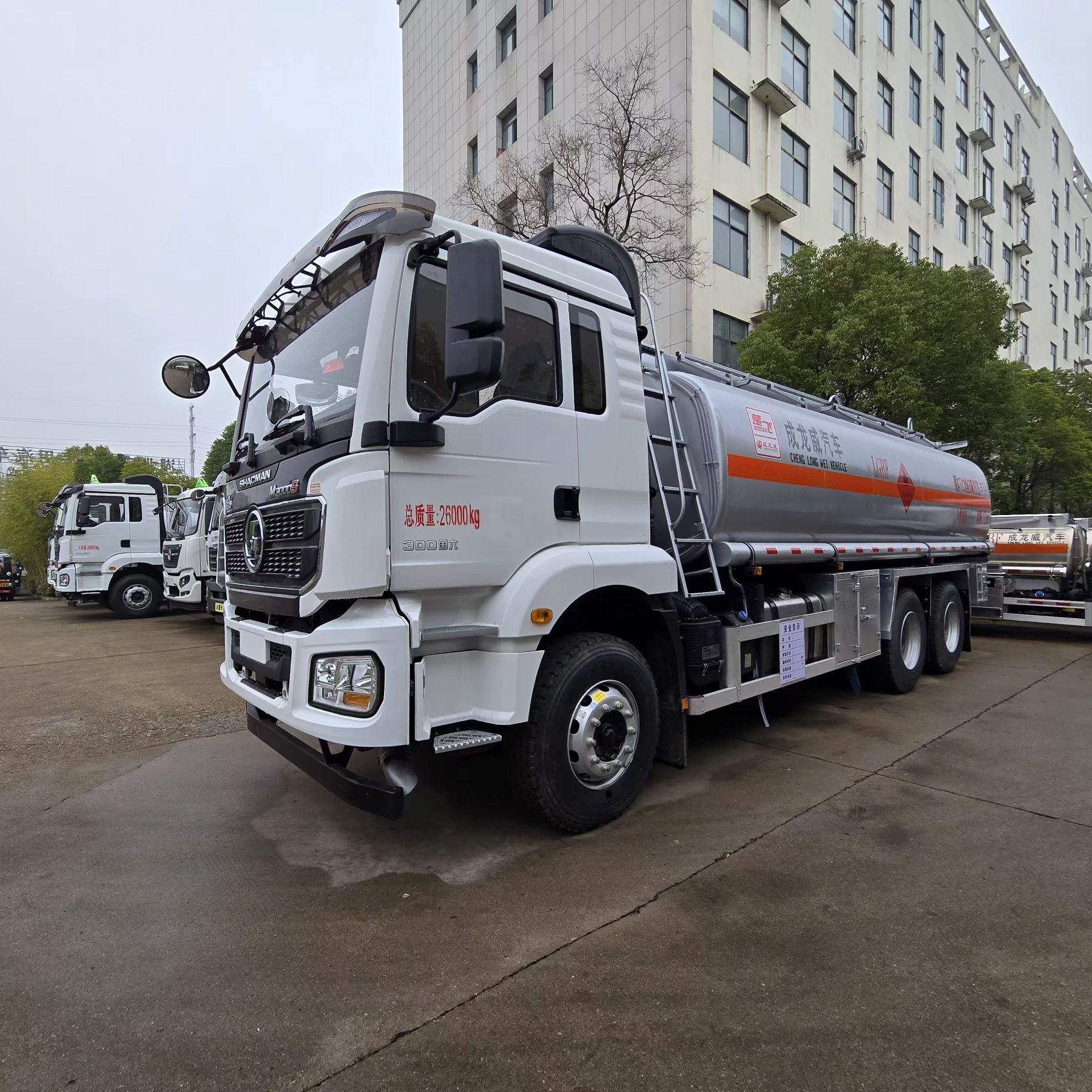 DeLong 19,9m³ 6x4 caminhão -tanque de petróleo