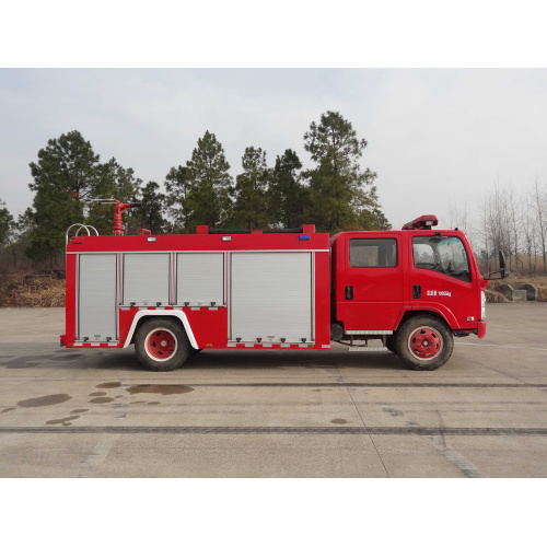 Tout nouveau véhicule de lutte contre l&#39;incendie ISUZU 4000litres