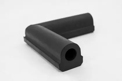 flat seal hatch cover and flat corner