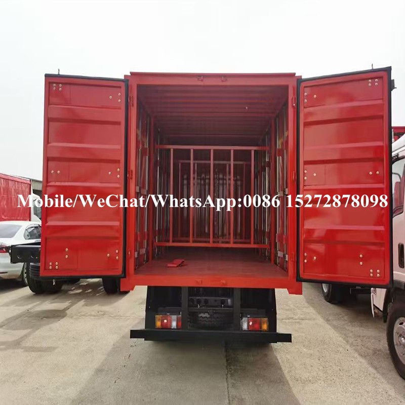 ISUZU Spread-wing Truck (8)