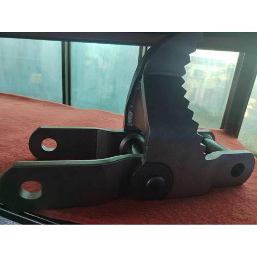 Welded bent plate conveyor chain