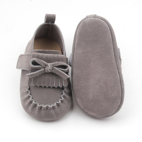 Mocasines de cuero unisex para bebés Zapatos sin cordones para niños pequeños