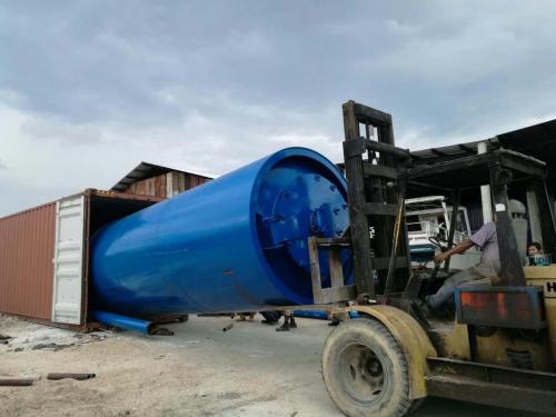 45% oil output waste tyre pyrolysis machine