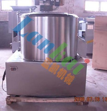 Brush washing and peeling machine
