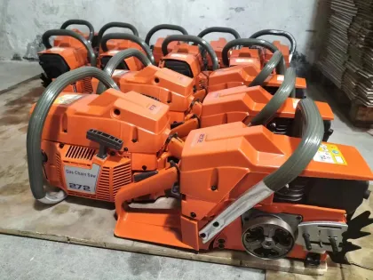 Professional Petrol Max Power Chainsaw - HUS 272 72cc Petrol Chain Saw