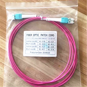 PUCK PULL TAB MPO MTP Duplex LC UNIBOOT สายไฟเบอร์ออปติกความหนาแน่นสูง