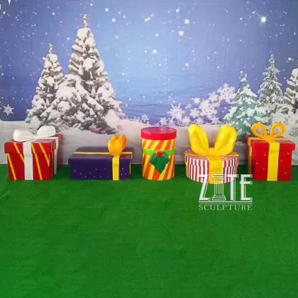 Custom outdoor resin gift sculpture fiberglass christmas decorations statue